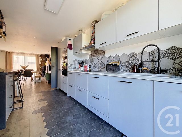 maison à vendre - 4 pièces - 89.98 m2 - MAUGUIO CARNON - 34 - LANGUEDOC-ROUSSILLON - Century 21 Agence Soleil