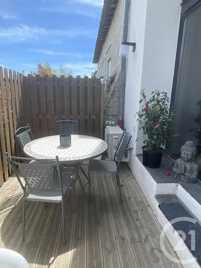 Appartement F3 à louer - 3 pièces - 71.64 m2 - MAUGUIO CARNON - 34 - LANGUEDOC-ROUSSILLON - Century 21 Agence Soleil