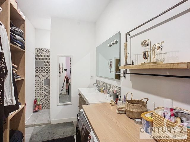 Appartement F3 à louer - 3 pièces - 71.64 m2 - MAUGUIO CARNON - 34 - LANGUEDOC-ROUSSILLON - Century 21 Agence Soleil