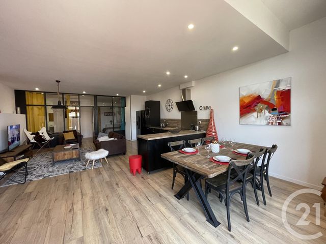 Appartement F3 à louer - 3 pièces - 71.64 m2 - MAUGUIO CARNON - 34 - LANGUEDOC-ROUSSILLON - Century 21 Agence Soleil