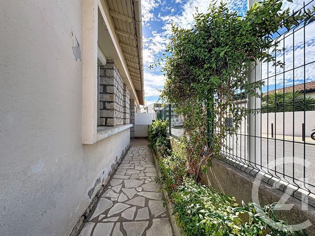 maison à vendre - 4 pièces - 78.1 m2 - FRONTIGNAN - 34 - LANGUEDOC-ROUSSILLON - Century 21 Agence Soleil